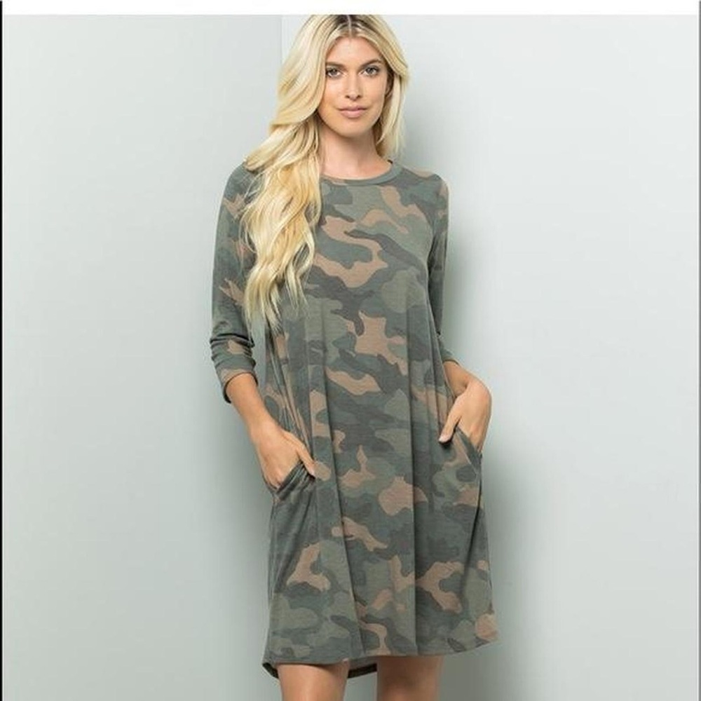 Sweet Love Camouflage knee length Sleeve Dress size medium